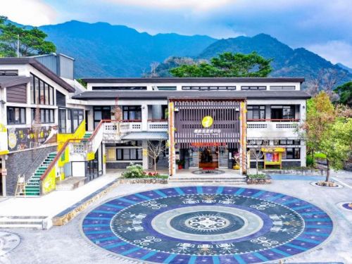 在山那邊遇見飛翔的奇蹟，禮納里部落邀您共賞壯闊鷹河，禮納里迎來猛禽大軍，中秋國慶最佳觀鷹點
